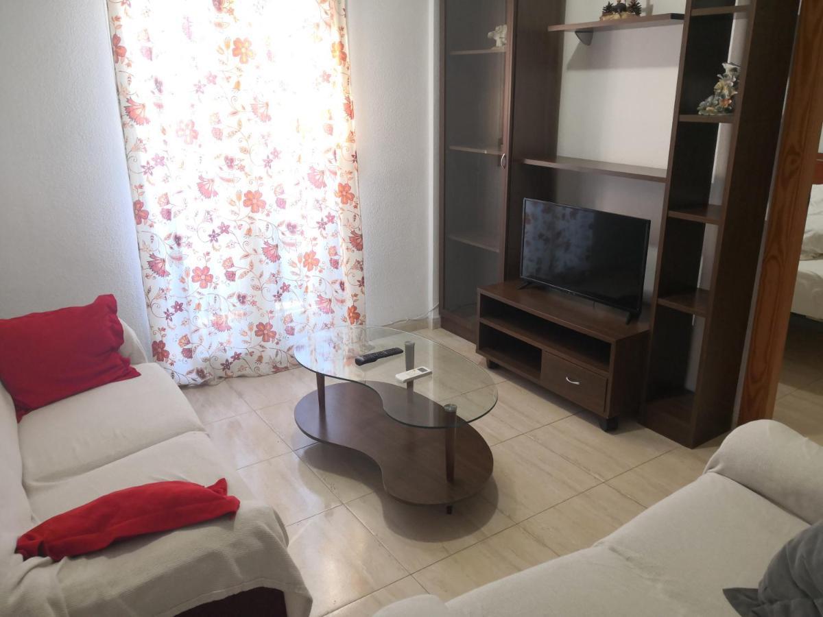 Apartament Centro Roquetas 5 Minutos De La Playa En Coche Garaje Solo Si Esta Disponible Roquetas de Mar Zewnętrze zdjęcie